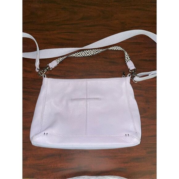 The Sak Camilla Light Lavender Leather Crossbody/ Shoulder Bag - Picture 4 of 10